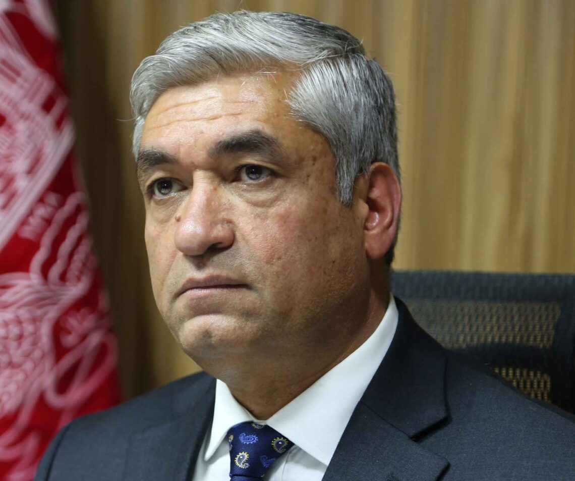 دادستان کل پیشین کشور: سقوط مقر ولسوالی یفتل افسانهی شکستناپذیری طالبان را شکست