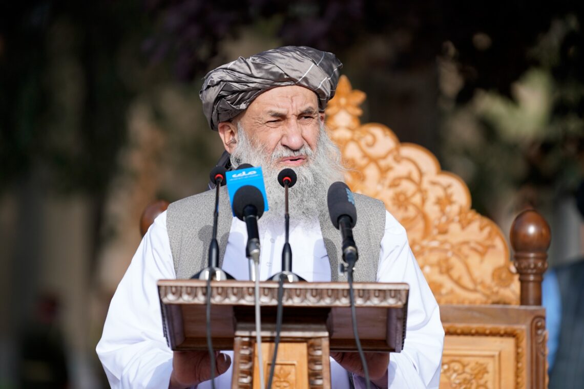 رییس‌الوزرای طالبان: مداخله نکنید، مذاکره می‌خواهیم