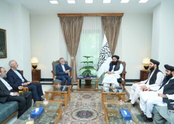 متقی روابط طالبان با ایران را «رو به گسترش» خواند