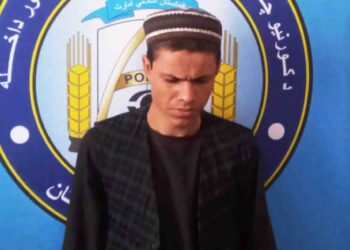 طالبان آموزگاری را به دلیل لت‌وکوب یک دانش‌آموز مدرسه بازداشت کرد