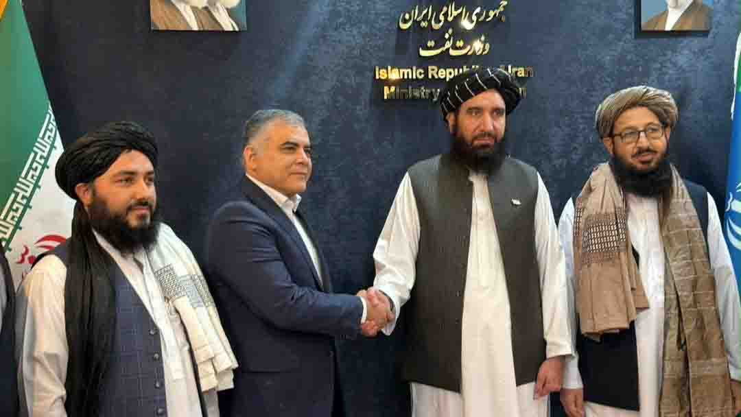 طالبان و ایران دربارهی تامین نفت و گاز افغانستان گفتوگو کردند