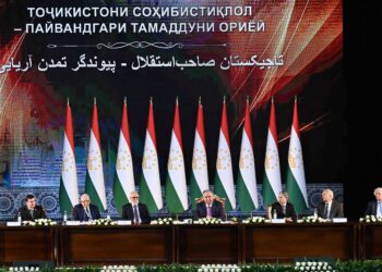 نویسندگان افغانستان در همایشی در تاجیکستان شرکت کردند