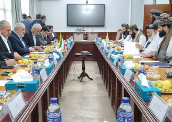 وزیر ایرانی: در پی تقویت روابط بازرگانی و اقتصادی با طالبان هستیم