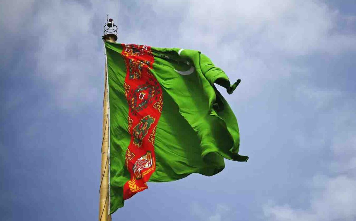 همسایگان برای گفتوگو دربارهی افغانستان در ترکمنستان گردهم میآیند